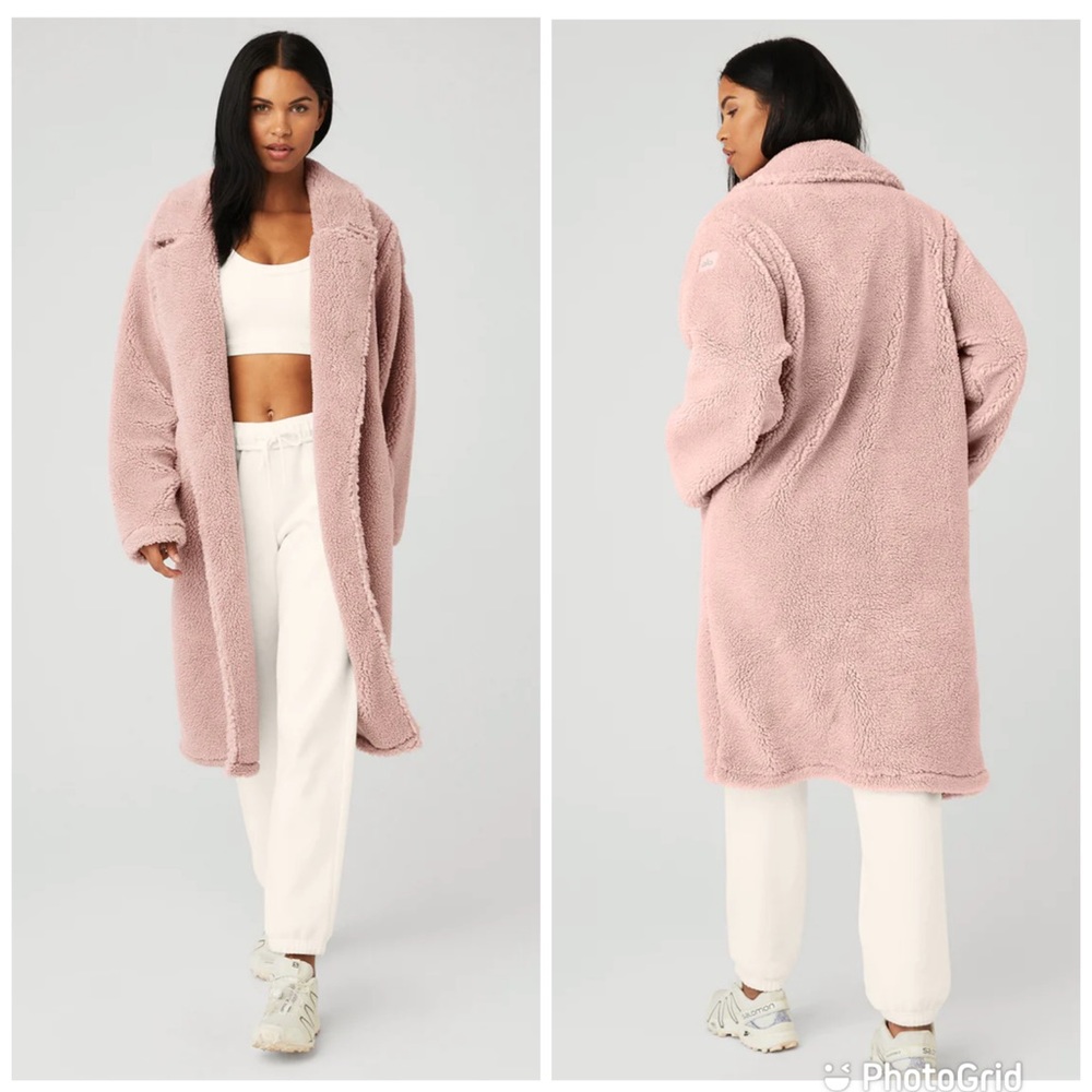 Alo Yoga Oversized Sherpa Trench Jacket in Dusty Pink